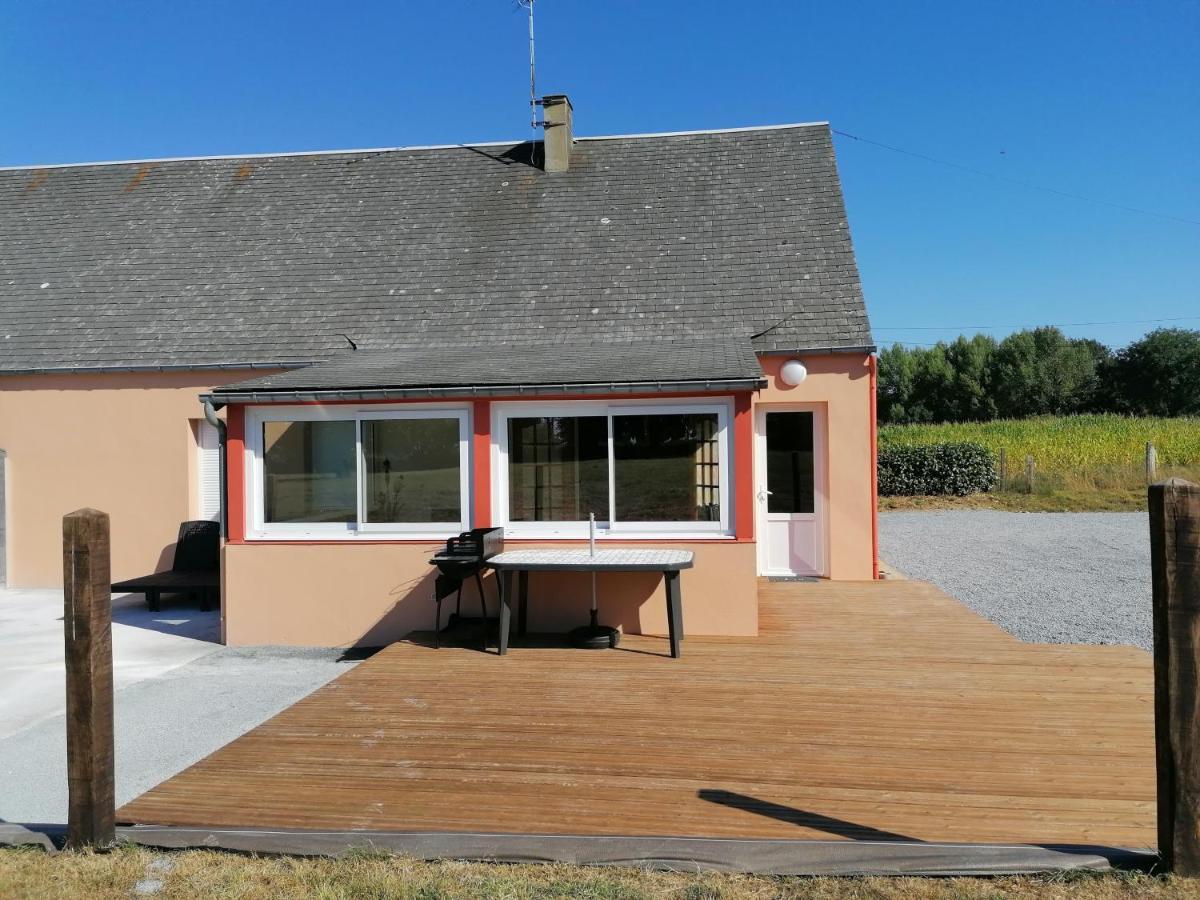 Gite De La Courtoisie Gavray-sur-Sienne Esterno foto